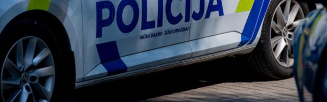 Avārijas dēļ Valkā ierobežota satiksme pa Valkas-Smiltenes šoseju