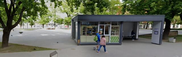 Павильону на аллее улицы Пушкина не могут найти арендатора, ставить точку питания у очереди к границе тоже никто не хочет