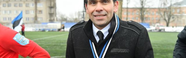 Дженк Озджан покинул нарвский "Транса"