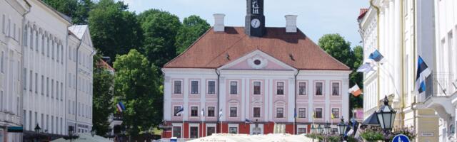 Август в Тарту под звуки карильона