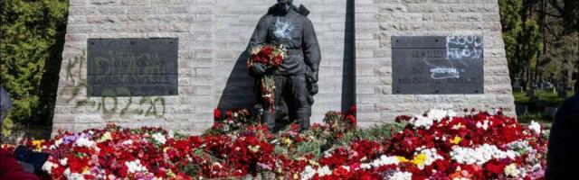 Вандализм у памятника Воинам-освободителям в Таллине: история повторяется
