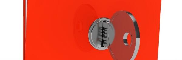 О чем пишет пресса: владельцев ID-карт могут лишиться э-подписи, министерства необоснованно скрывают документы