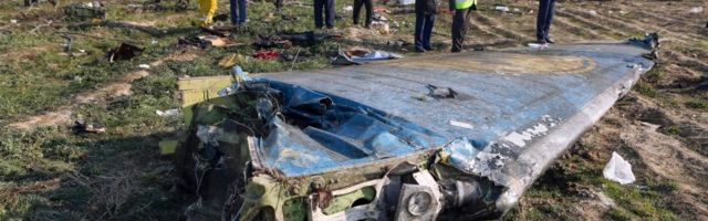 Черные ящики украинского лайнера, сбитого Ираном, расшифруют в Париже