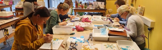 Рождество и Новый год в пандемию: нарвитяне рассказали, как будут праздновать