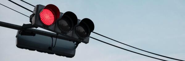 О чем пишет пресса: увеличение «минималки», лихачи на дорогах