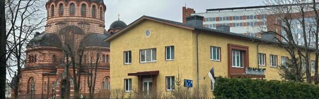 Нарвская православная гимназия оспорила предписание министерства в суде