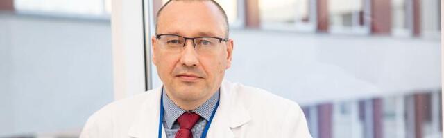 «Пришлось выбирать между ролями политика и медика»: Аркадий Попов покидает горсобрание