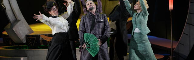 РУССКИЙ ТЕАТР ЭСТОНИИ ⟩ Светлана Янчек: Сезон открыт, в непростые времена театр очень важен