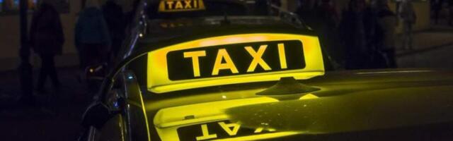 Из-за отмены рейса авиаперевозчик заплатил за такси