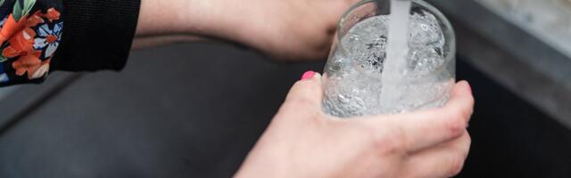 ЧИТАТЕЛЬ СПРАШИВАЕТ | Из-за соседа у меня теперь нет нормальной воды. Кто за это ответит?