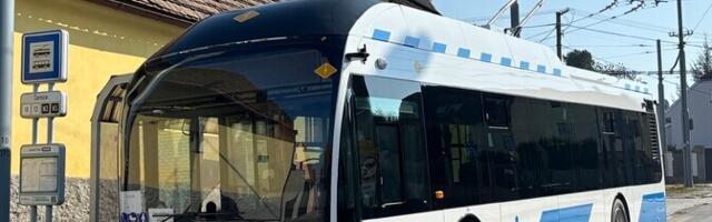 Таллинн планирует принять на работу 105 водителей троллейбусов