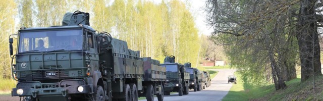 По дорогам Эстонии будут передвигаться колонны военной техники