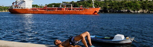 США пропустили на Кубу танкер с российской нефтью