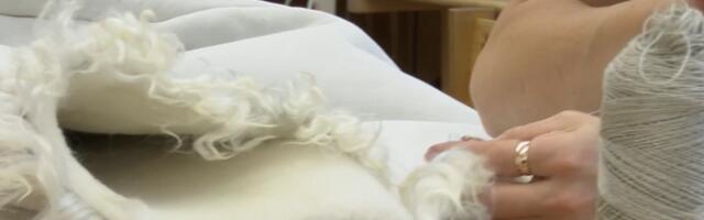 В Тыстамааском центре рукоделия шьют десять дубленок в национальном стиле