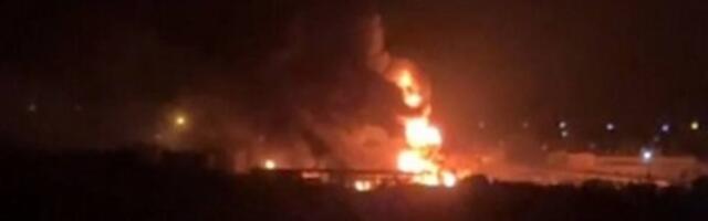 По Луганску нанесли ракетный удар. Произошел пожар на нефтебазе