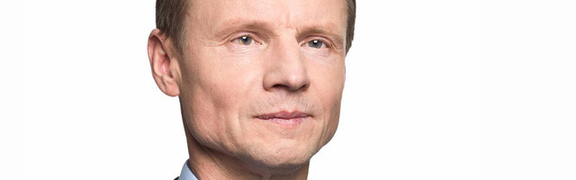 Сыэрд: в условиях кризиса министерства в отличие от частного сектора выписывают премии