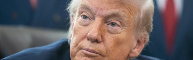 Трамп обещал американцам золотые горы. Прошел год — как успехи?