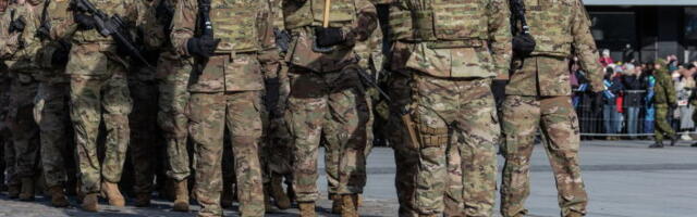 А что, так страшно? США "успокоят" страны Балтии отправкой к ним пехоты и истребителей