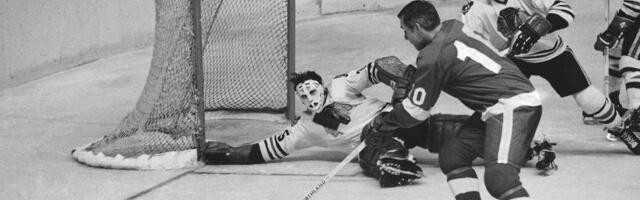 Умер легендарный канадский хоккеист, трёхкратный обладатель Кубка Стэнли и член Зала славы — ему было 93 года