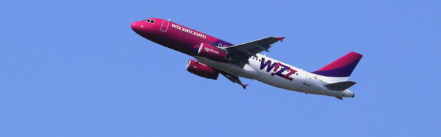 В самолетах Wizz Air будут принимать только карточки