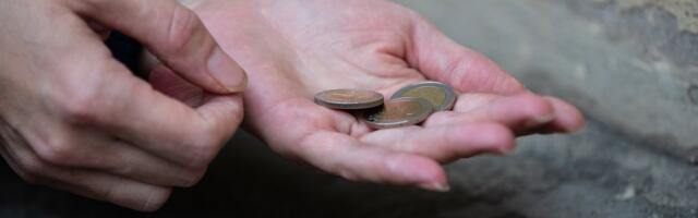 Почти четверть жителей нашей страны не откладывают деньги на пенсию. Среди причин на первом месте был страх перед инфляцией