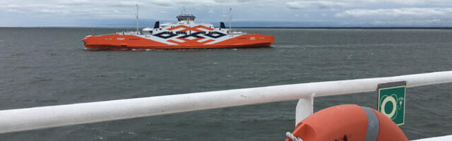 В воскресенье отменяются три рейса парома Piret