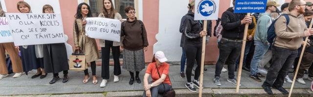 Учителя и спасатели вновь проведут перед Рийгикогу акцию протеста 