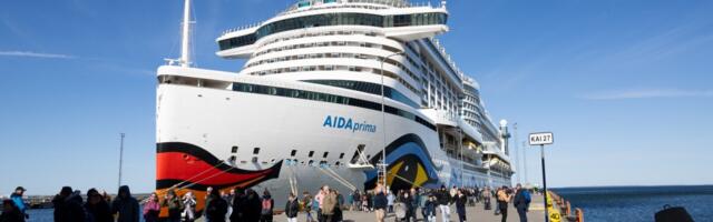 «Нептун был к нам милостив». Мировая напряженность привела первых в этом году круизных туристов в Таллинн необычно рано