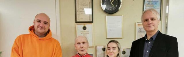 ВИДЕО | «Нарвская газета» поздравила победителей конкурса «Нарвитянин 2024 года»