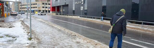 В Нарве на этой неделе более 300 человек получили травмы из-за гололеда