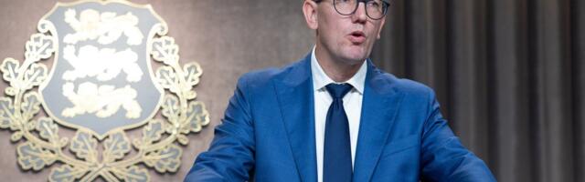 Михал о забастовке учителей и спасателей:  повышение зарплат зависит от сокращения бюджета, а не количества пикетов