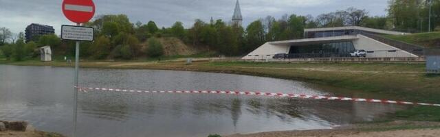 ФОТО: зону отдыха Йоаорг в Нарве снова подтопило