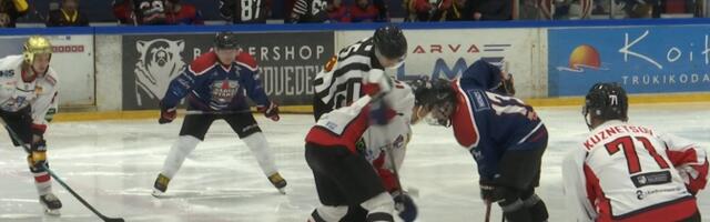 В Нарве прошел необычный предновогодний хоккейный матч