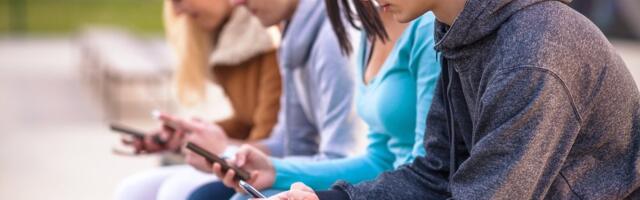 Почти 9 из 10 молодых людей пользуются соцсетями