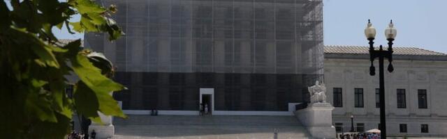 Верховный суд США разрешил Трампу возобновить массовые увольнения в правительстве