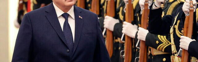 Власти Беларуси освободили 52 политзаключенных