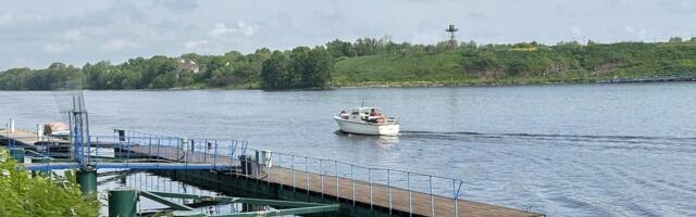 Вновь штрафы: купание в неположенном месте, незаконное пересечение границы рядом с Нарвой