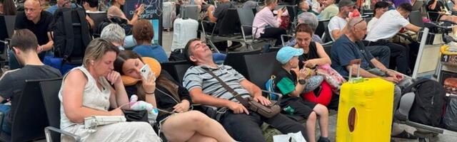 Атака хакеров: компания "Аэрофлот" во вторник отменила еще более 50 рейсов