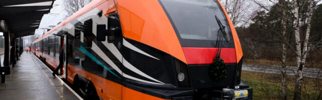 Разгоняются до 160 км/ч! Elron продемонстрировал новые поезда