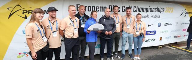 ФОТО и ВИДЕО | Лучшая диск-гольфистка Эстонии стала чемпионкой Европы на радость местной публике