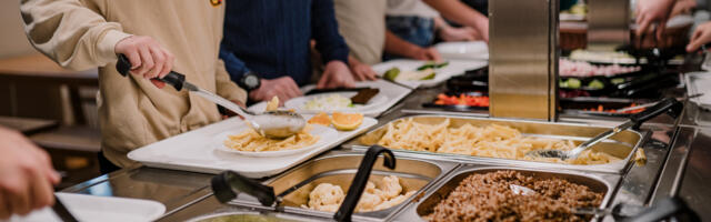 С нового учебного года школьные обеды подорожают до 4 евро в месяц