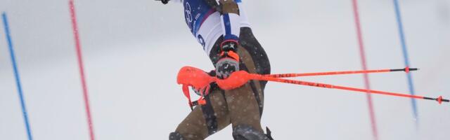 Финский лыжник после неудачи на старте: „Еда плохая, сауну не включают“