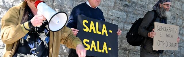 На пикете в Таллинне усомнились в прозрачности и честности выборов