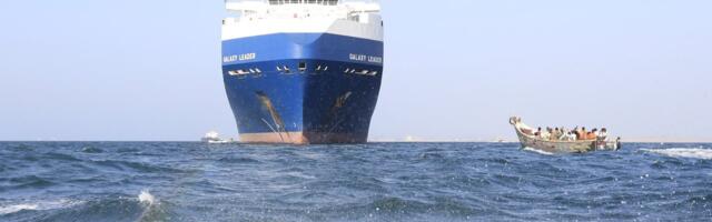 Хуситы атаковали украинское судно, экипаж эвакуирован 