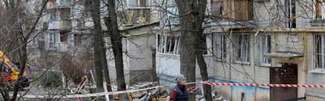 1400-й день войны: директор Чернобыльской АЭС предупредил об угрозе саркофагу