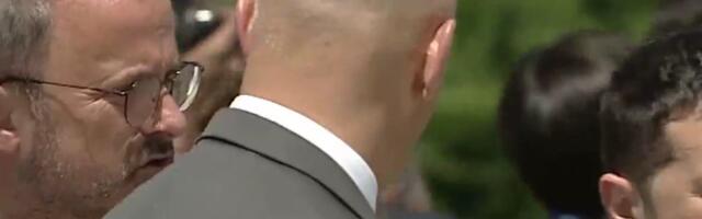 Правда ли, что премьер-министр Люксембурга на саммите жестом призвал Зеленского замолчать?