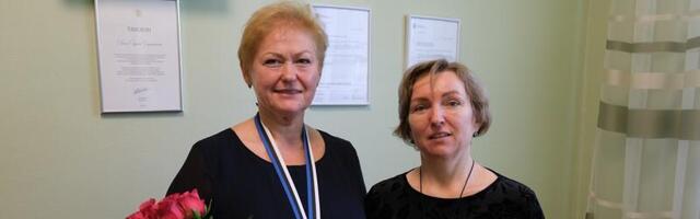 ФОТО И ВИДЕО | Из Ваналиннаской основной школы в Православную гимназию: авторитетный нарвский директор Татьяна Салу сменила место работы