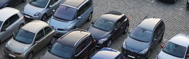 Рекорд: на авторынке в декабре произошел двукратный рост продаж