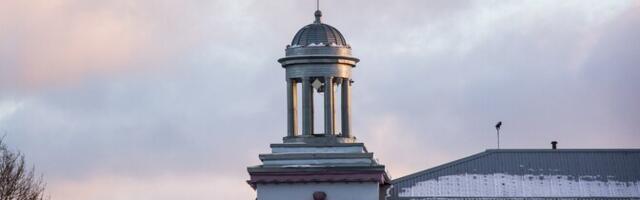 С 1 сентября в Нарве повысят зарплаты сотрудникам подведомственных учреждений на 5%