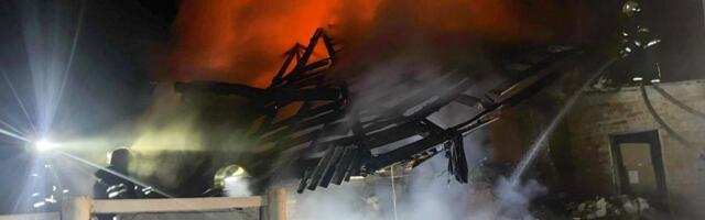 ФОТО и ВИДЕО | Российский дрон попал в частный дом в Харьковской области: погибли трое маленьких детей и мужчина